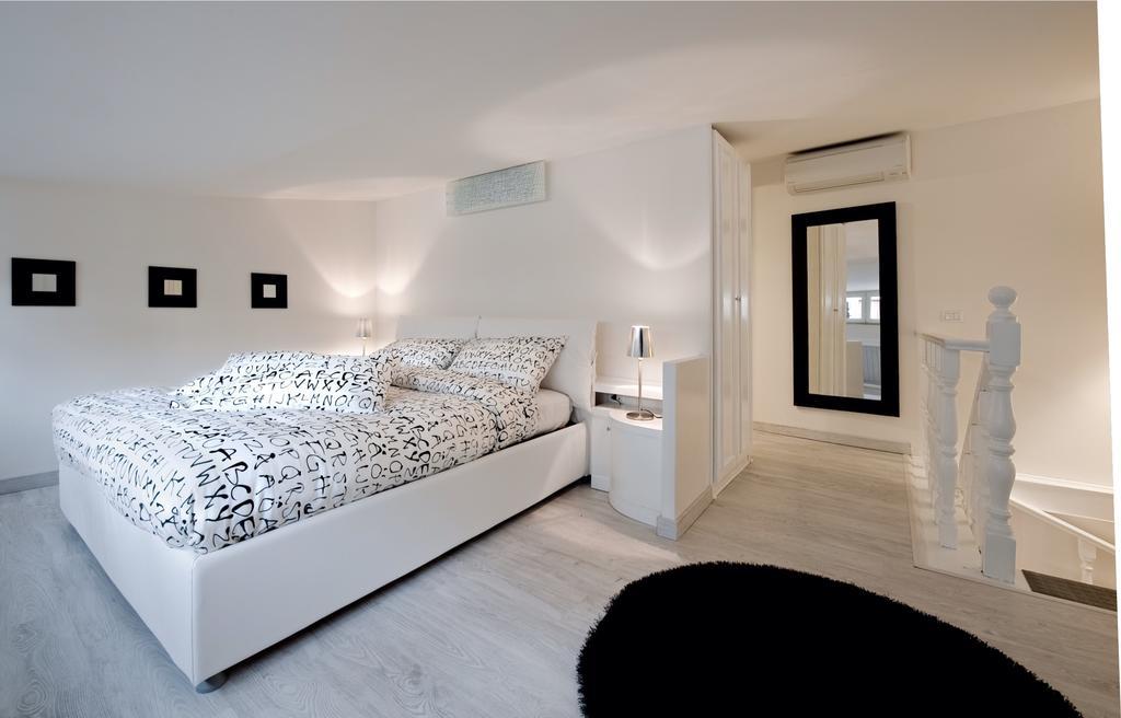 Bed & Breakfast Black And White Roma